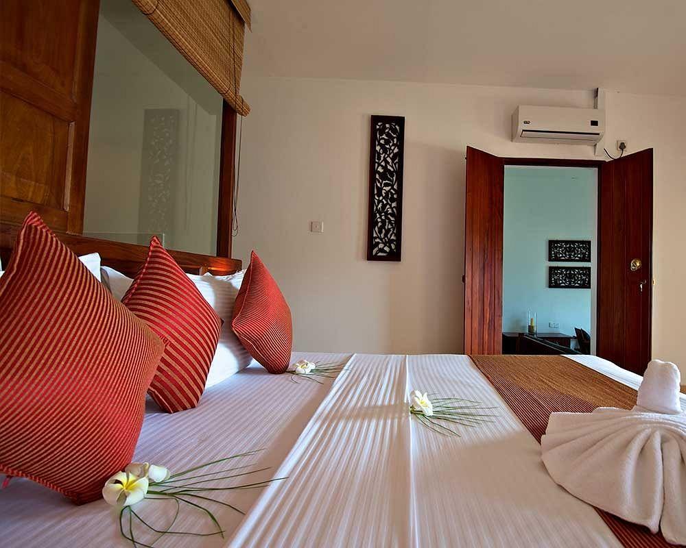 The Long Beach Resort & Spa Koggala Exterior photo