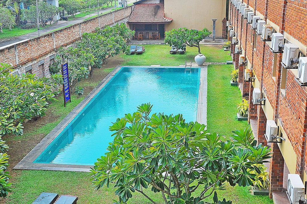 The Long Beach Resort & Spa Koggala Exterior photo