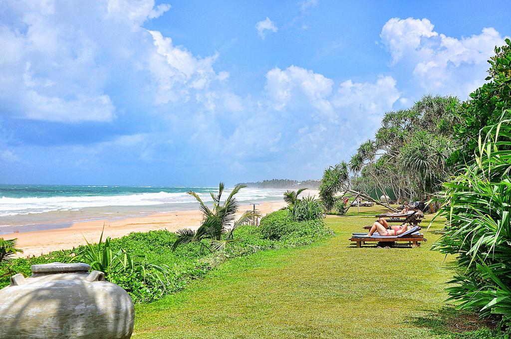 The Long Beach Resort & Spa Koggala Exterior photo
