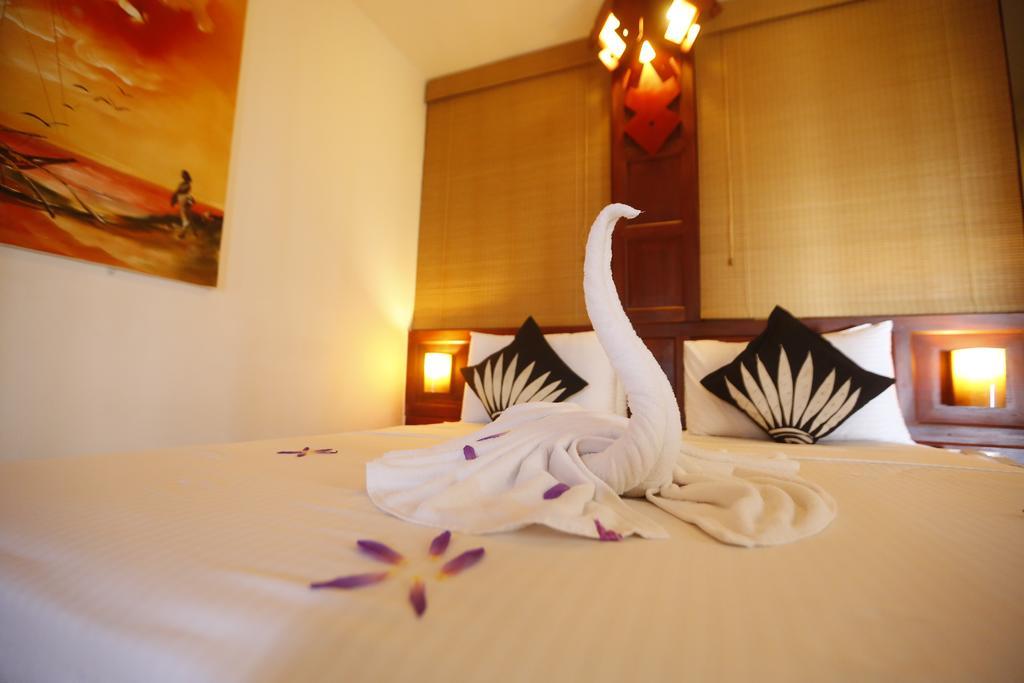 The Long Beach Resort & Spa Koggala Exterior photo